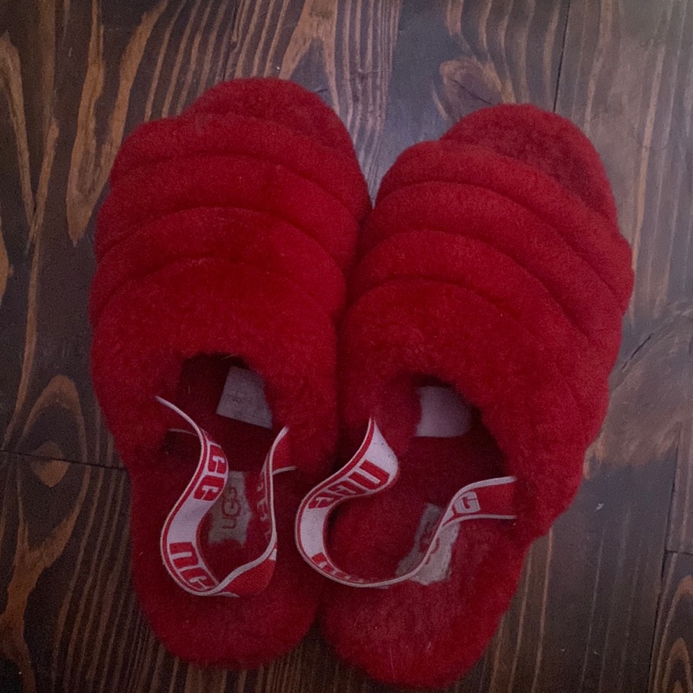 Red UGGS slides